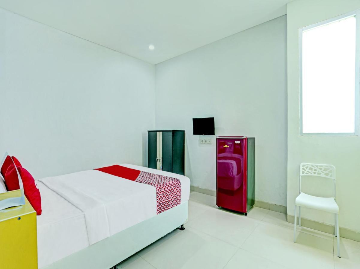 Oyo 3856 Tizta Suites Bali Sanur Екстериор снимка