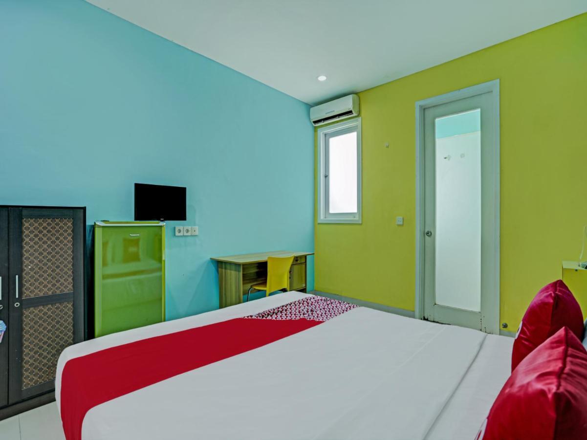 Oyo 3856 Tizta Suites Bali Sanur Екстериор снимка